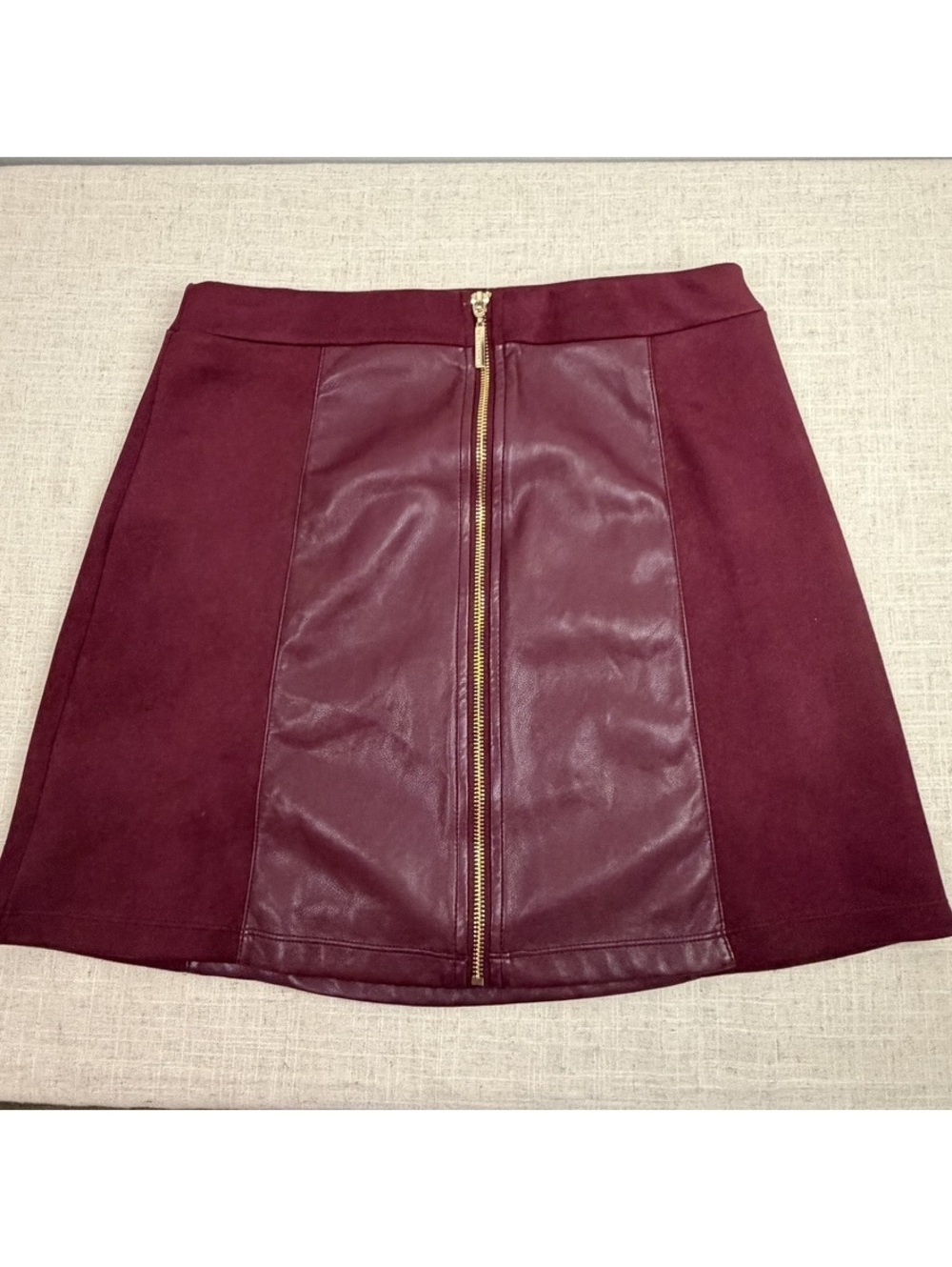 Marc New York Burgundy Faux Suede Leather Zip Front Mini Skirt XS